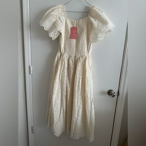 Ivy City Co. Cream “Odessa” Dress Size Small